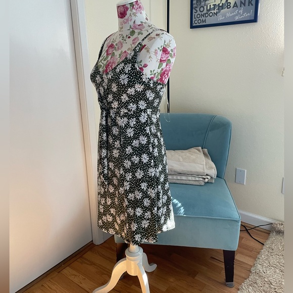 el corte inglés Dresses & Skirts - New With Tags Easy Wear Floral Leaf Short Green Sun Dress El Corte Ingles Size S